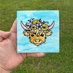 Blonde Highland Cow with Floral Headband Ceramic Tile Decor
